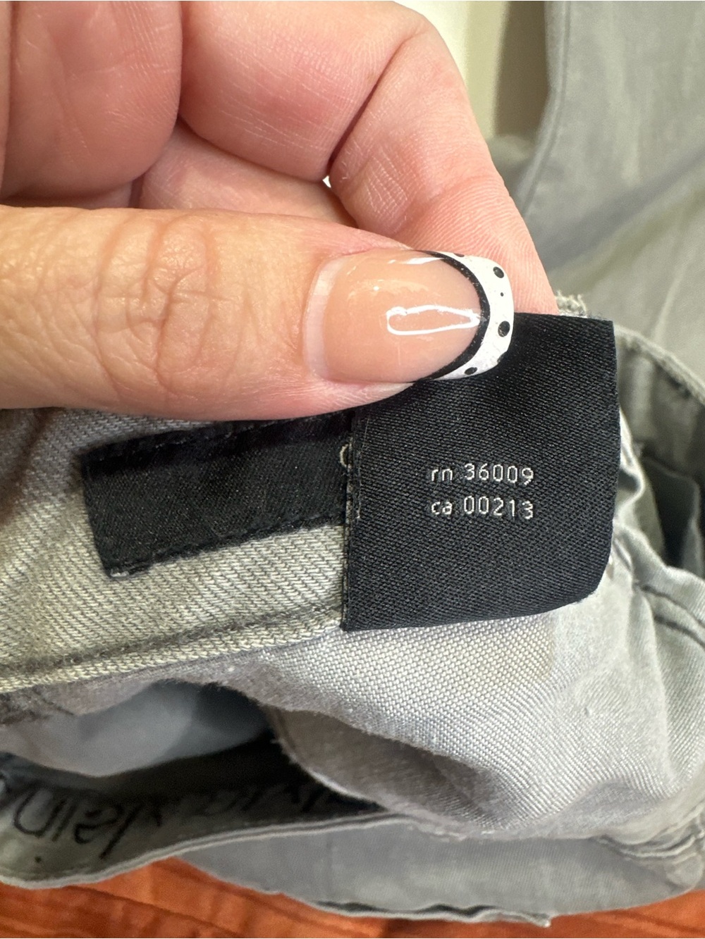 Calvin Klein Jeans Boyfriend Gray Denim Pants Women’s Size 10 Stretch - Picture 13 of 13